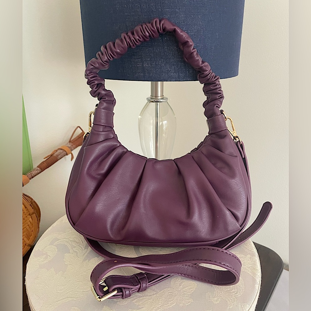 EUC URBAN EXPRESSIONS RUCHED "BAGUETTE" PURPLE SHOULDER BAG